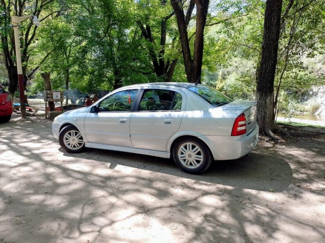 Chevrolet Astra Gl, 2008 Impecable.