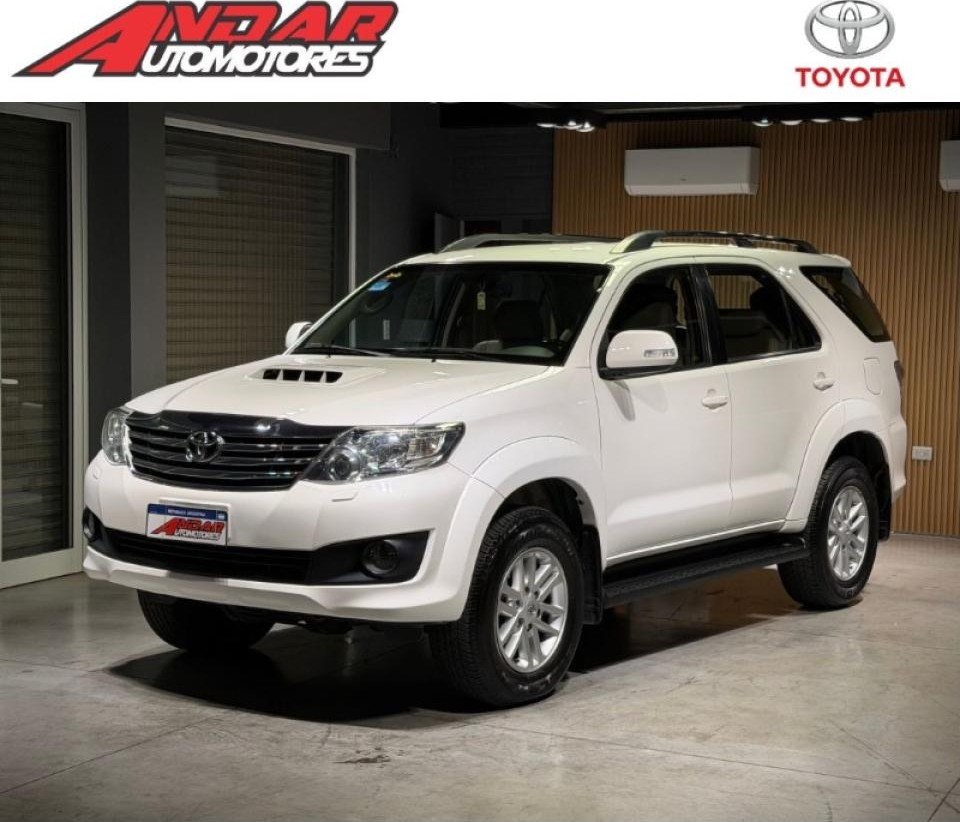 Toyota Hilux Sw4 2013 Mt