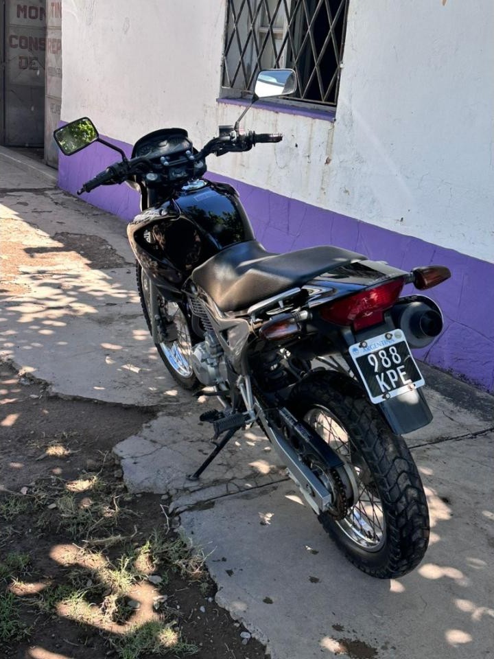 Urgente -honda Falcon Nx-4 - Viaje Al Exterior