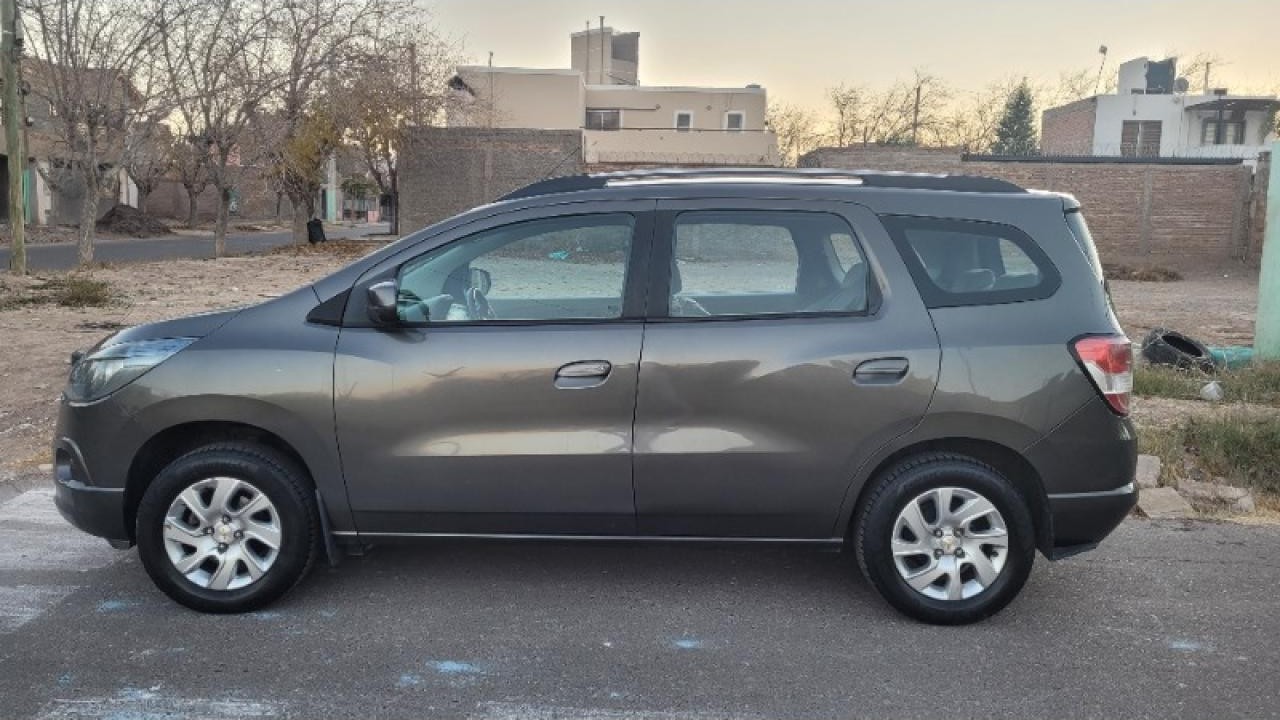 Chevrolet Spin 1.8 Ltz 7as Automatica, 2015
