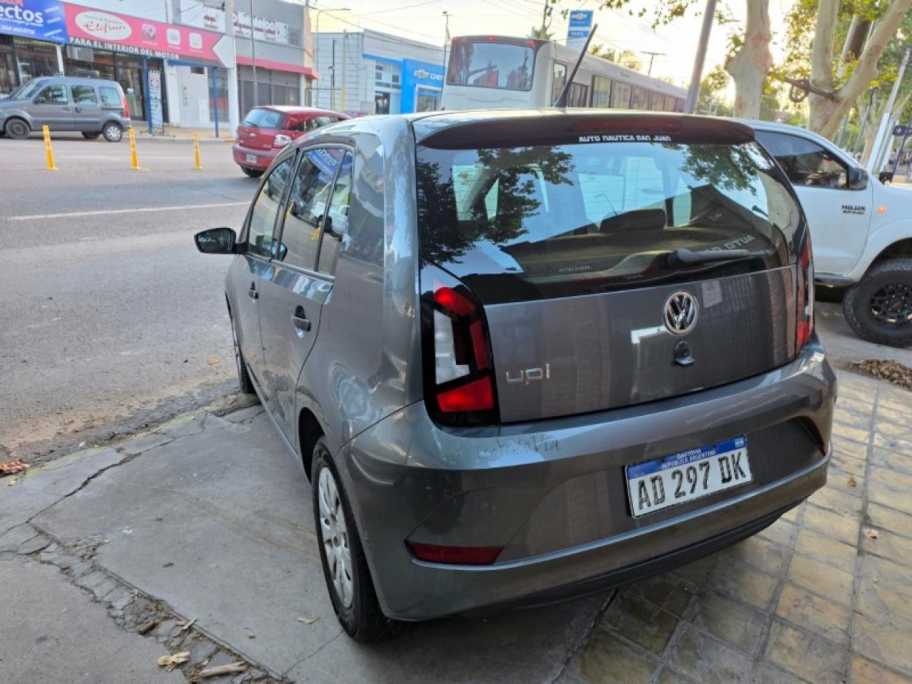 Miniatura 7