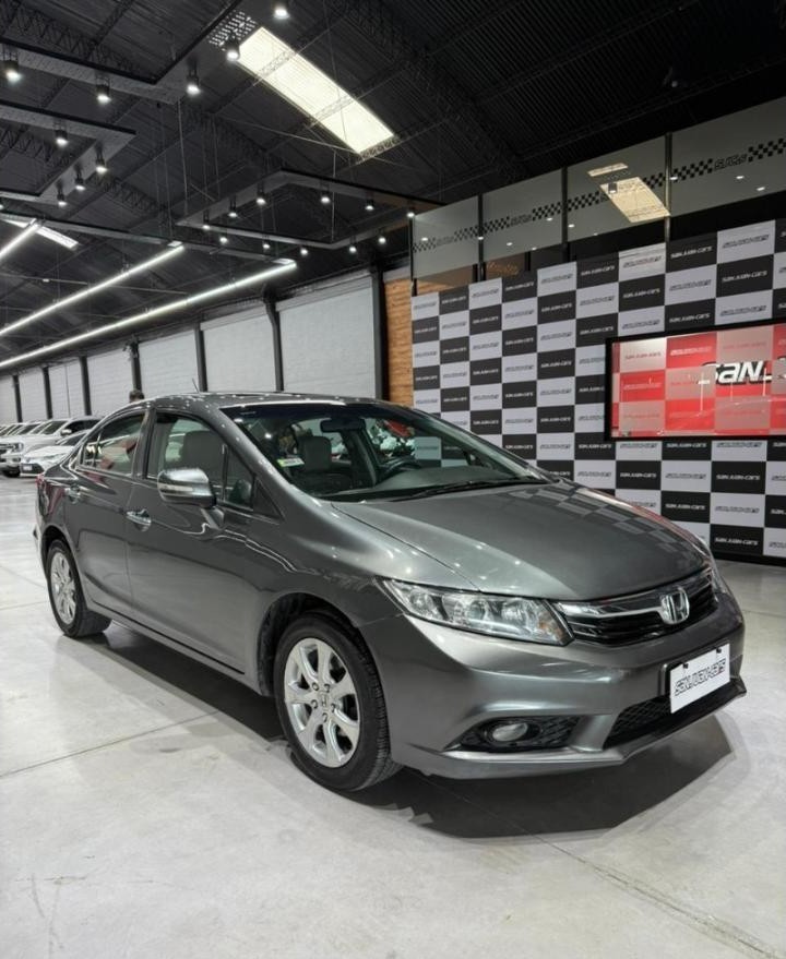 Honda Civic Exs 1.8l Año 2014. Automático, Tapizado Cuero Y Leva Al Volante.