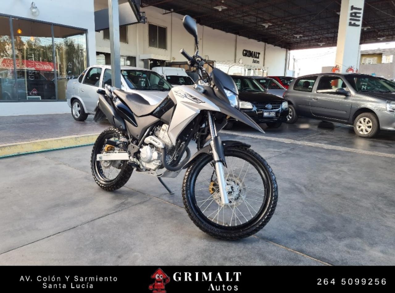 Honda Xre 300 2020 465km