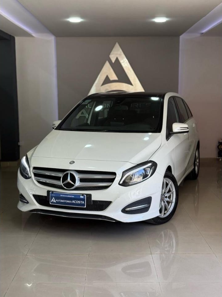 Mercedes Benz B200 Urban At 2017 (143.000km)
