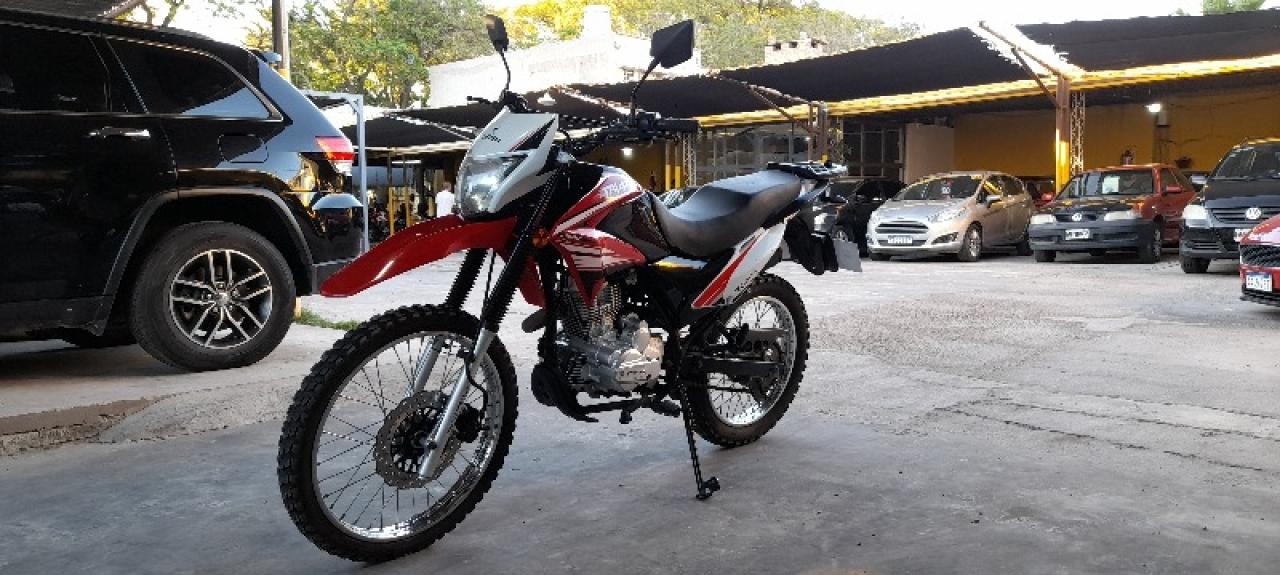Corven Triax 200cc. Año 2022.  13.490km. Primera Mano