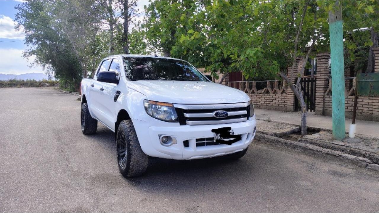 Ford Ranger 2.2 2014 173.000km Comprobable