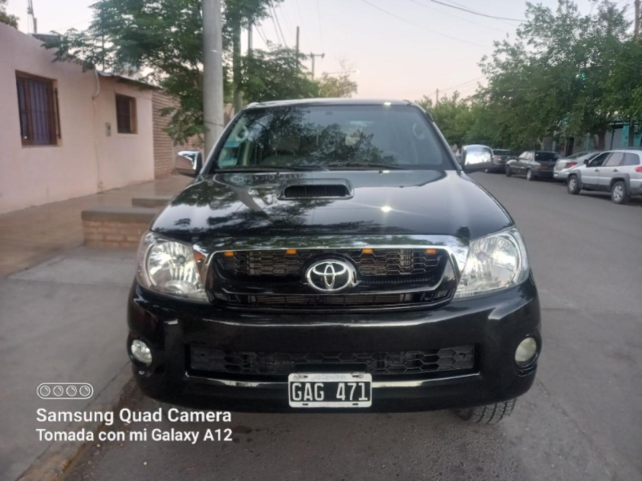 Toyota Hilux Srv 3.0 4x4 Unica En Su Estado Flama
