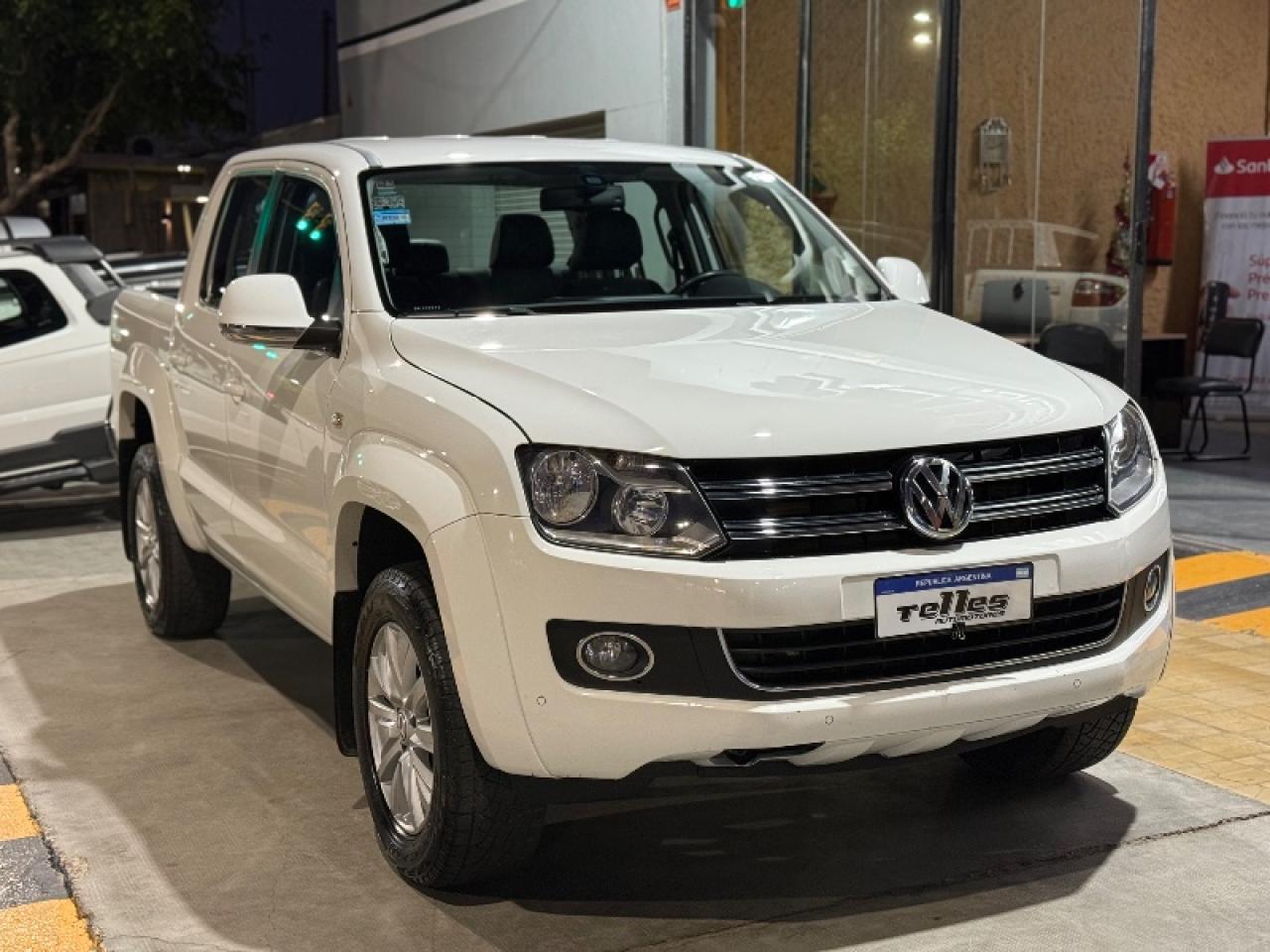 Volkswagen Amarok Highline Pack 180cv A/t 4x4 Año 2015