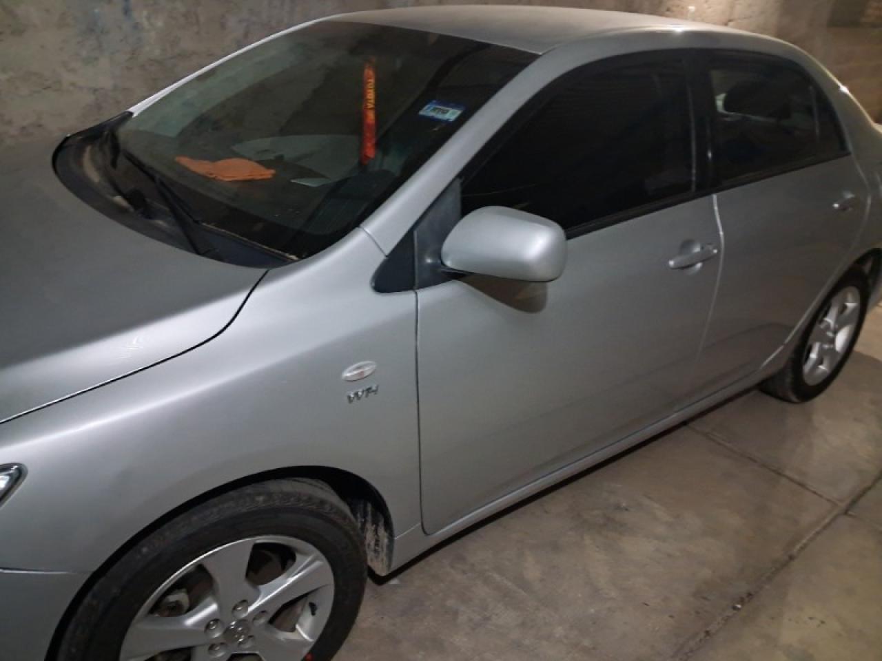 Toyota Corolla 2012 1.8 Nafta Titular Al Dia