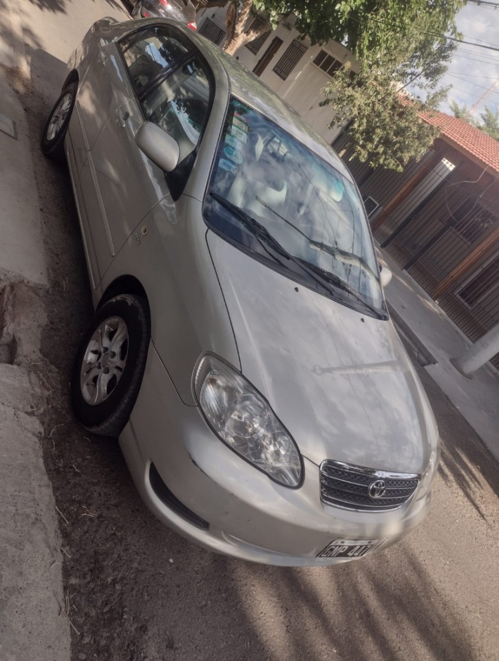Liquido Toyota Corolla 2007 Con Gnc Impecable