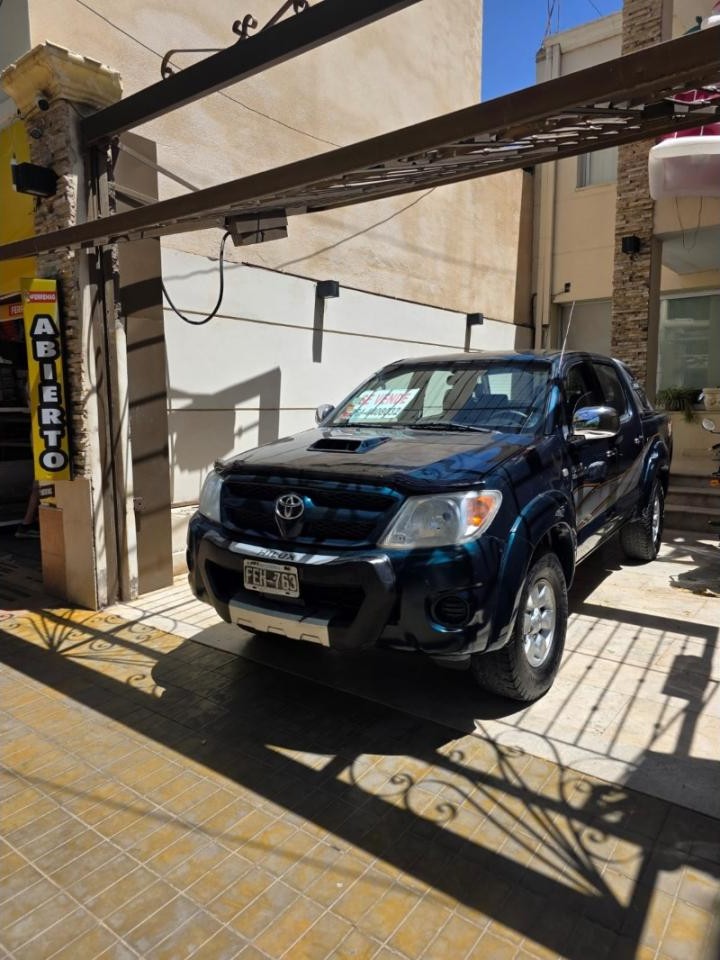 Toyota Hilux 4x2 Full 2005 3 0