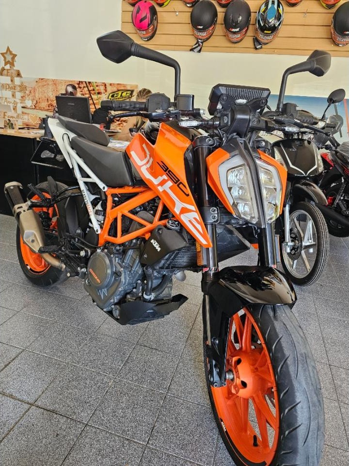 Duke 390 Nueva