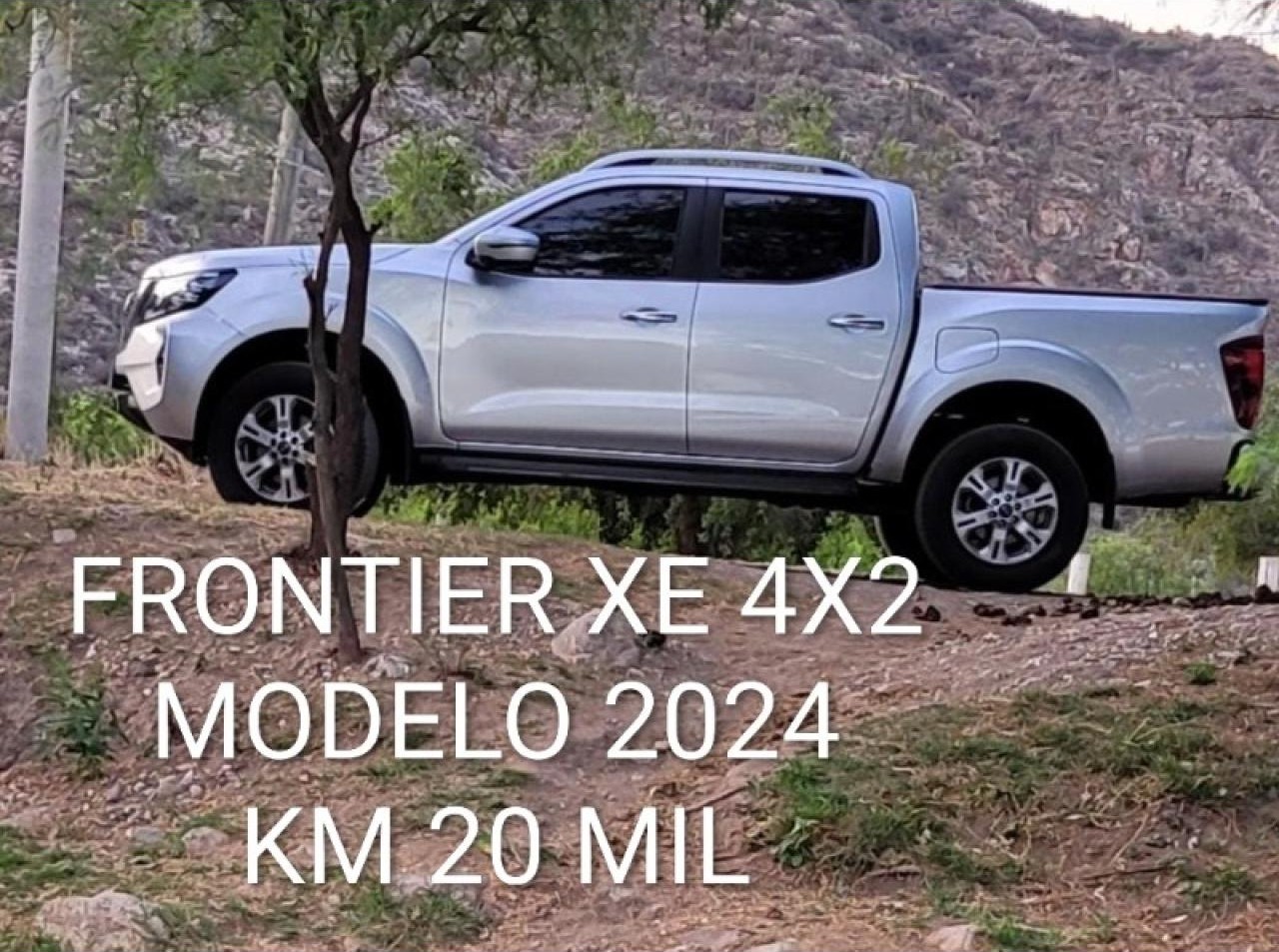 Nisan Frontier Xe , 4x2 , Modelo 2024