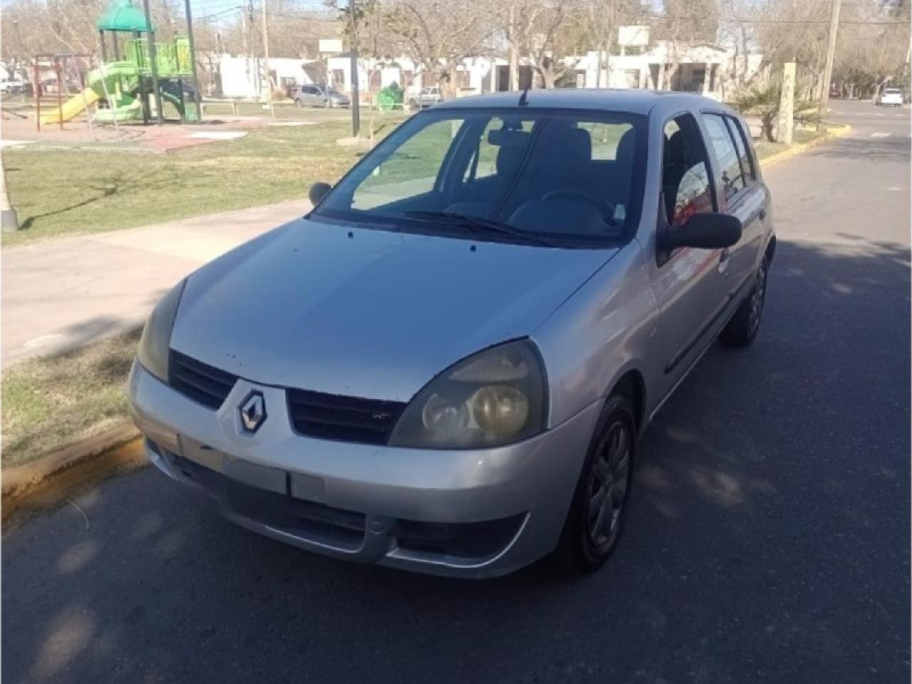 Renault Clio Pack Plus 2010 1.2 Nafta 145.000 Km