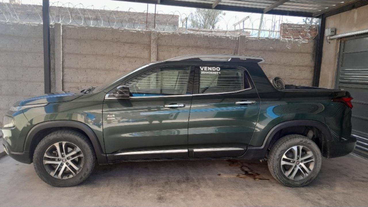 Fiat Toro 4×4 Volcano Automatica 2017