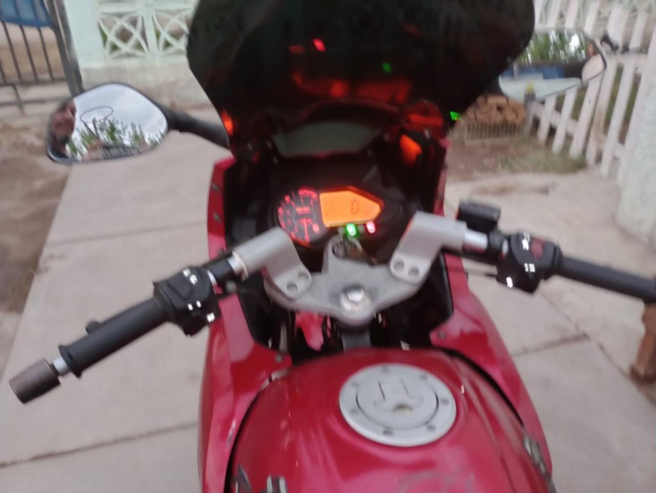 Bajaj Rouser 220f 2011. Dueño Directo