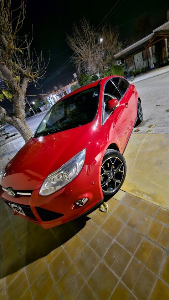 Ford Focus Titanium 2013 Manual