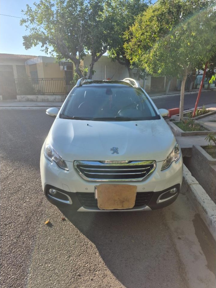 Peugeot 2008, Feline 1.6