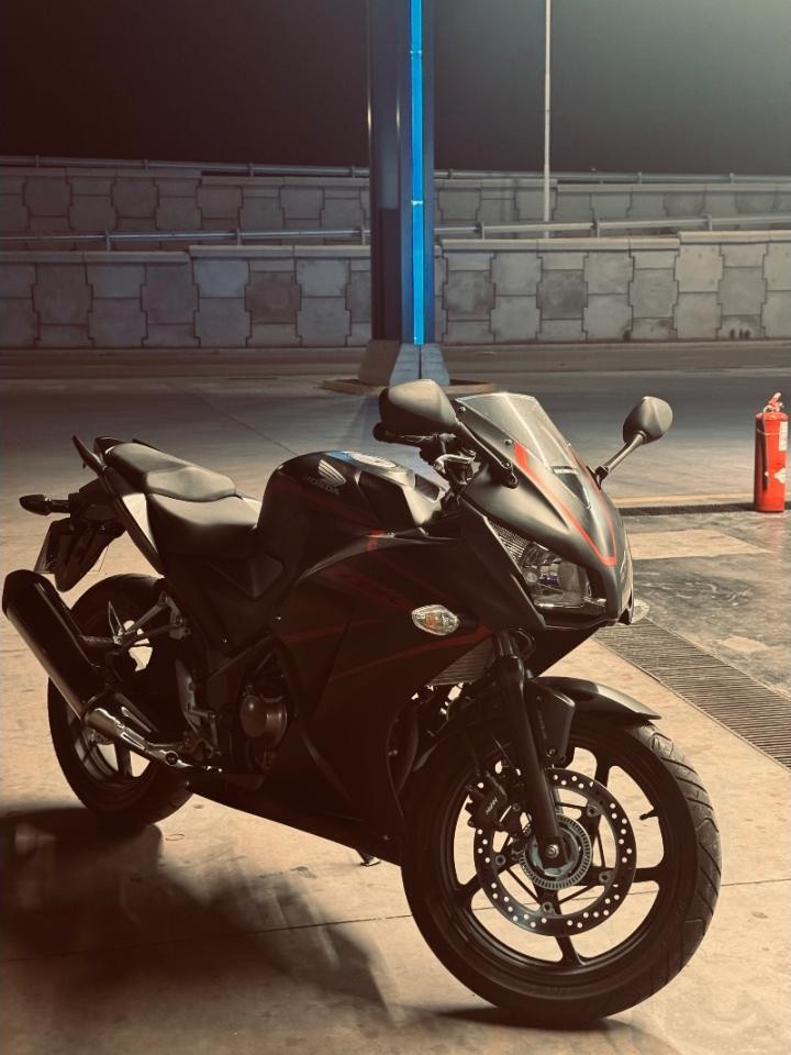 Honda Cbr 300