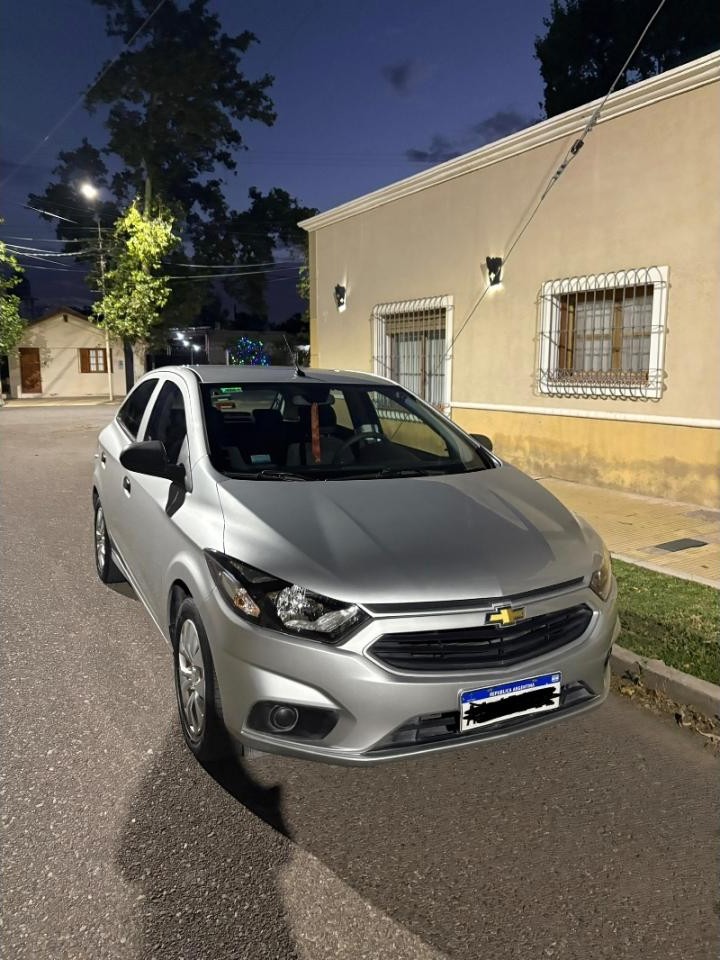 Chevrolet Onix Ls 2016