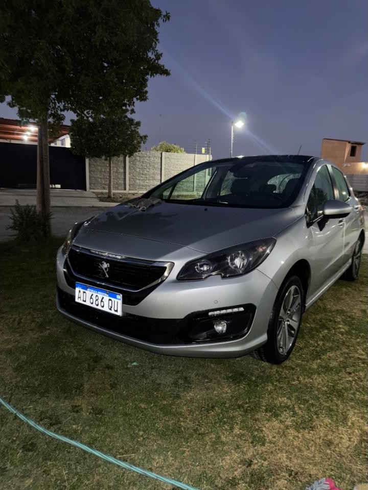 Peugeot 308 Feline 2018 45.000km