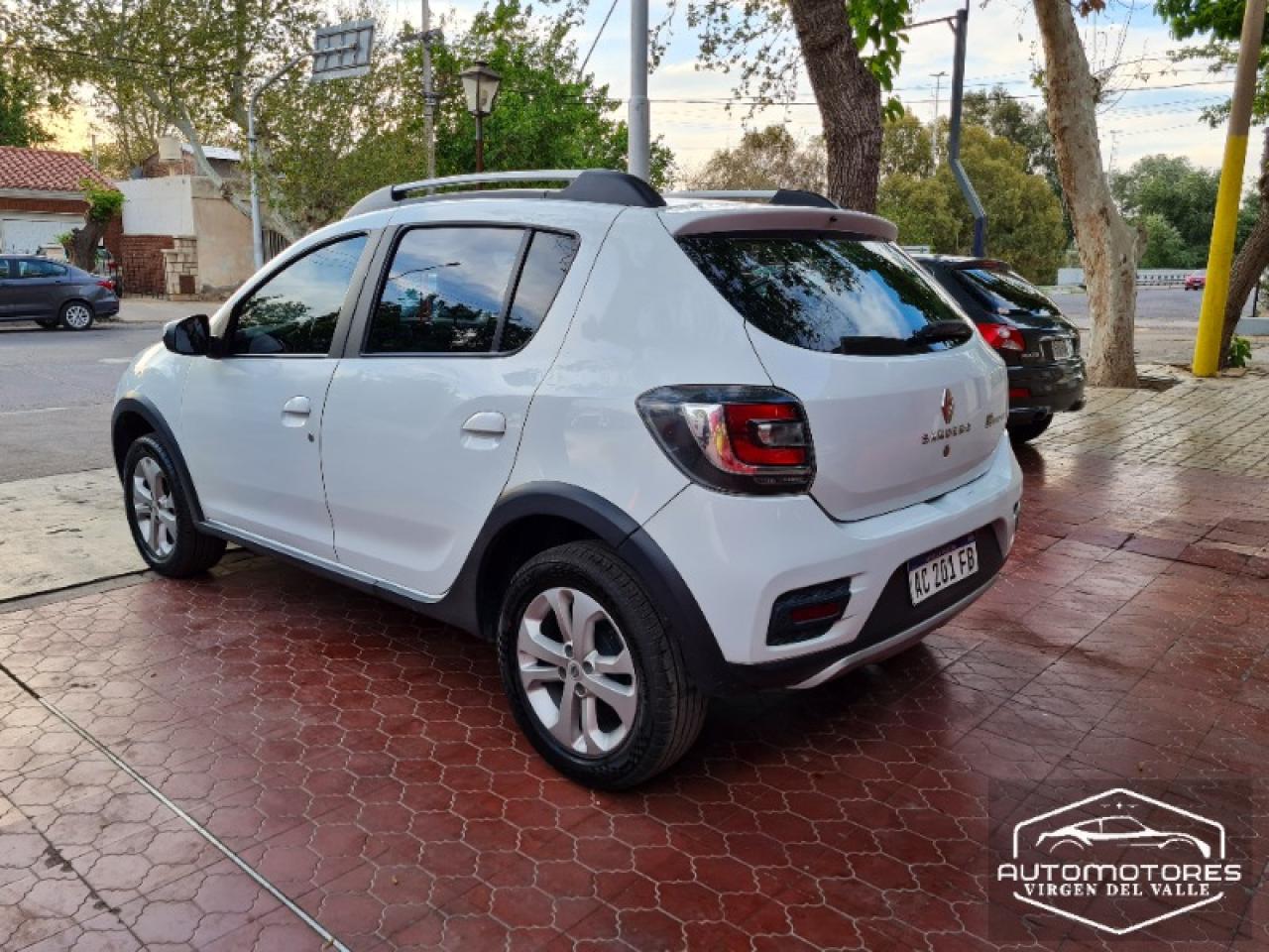 Miniatura 4