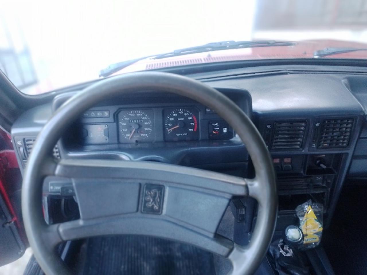 Peugeot 504, 1995