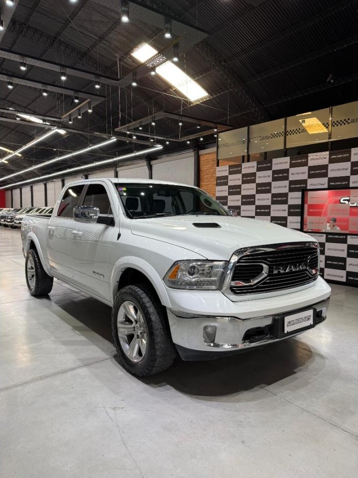 Ram 1500 Laramie (linea Nueva) Caja 8va 2022 Unico Dueño, Con Accesorios.