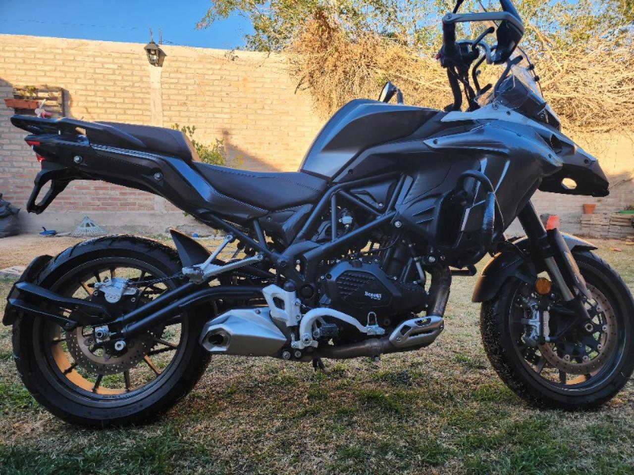 Liquido Benelli Trk 502 2023