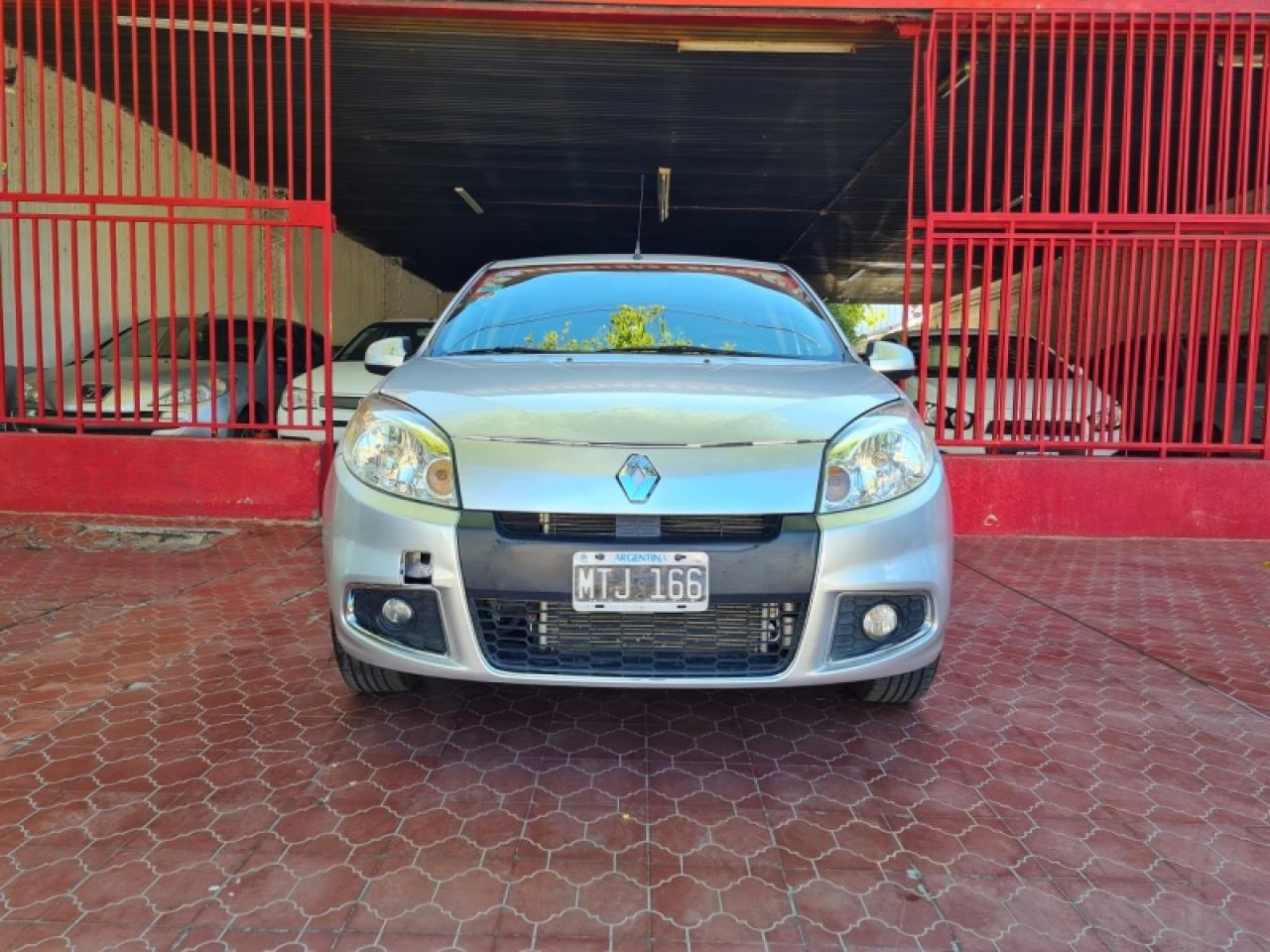 Renault Sandero 2013