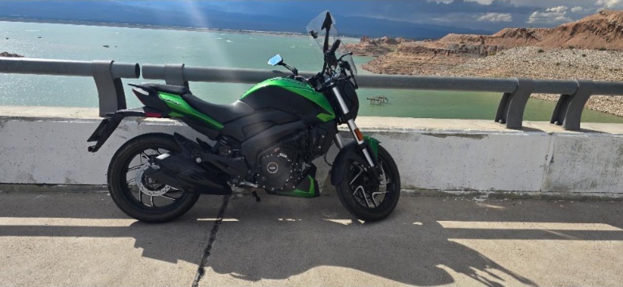 Dominar 400 Ug 12 Mil Km.