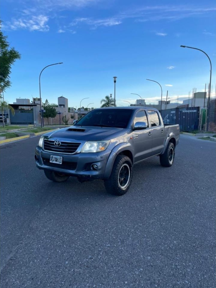 Toyota Hilux Sr 2012 3.0 Turbo 4x4 (cuero)
