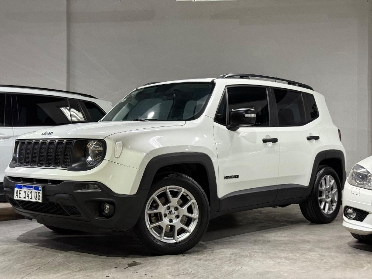 Jeep Renegade Sport 2020 Manual único Dueño Impecable