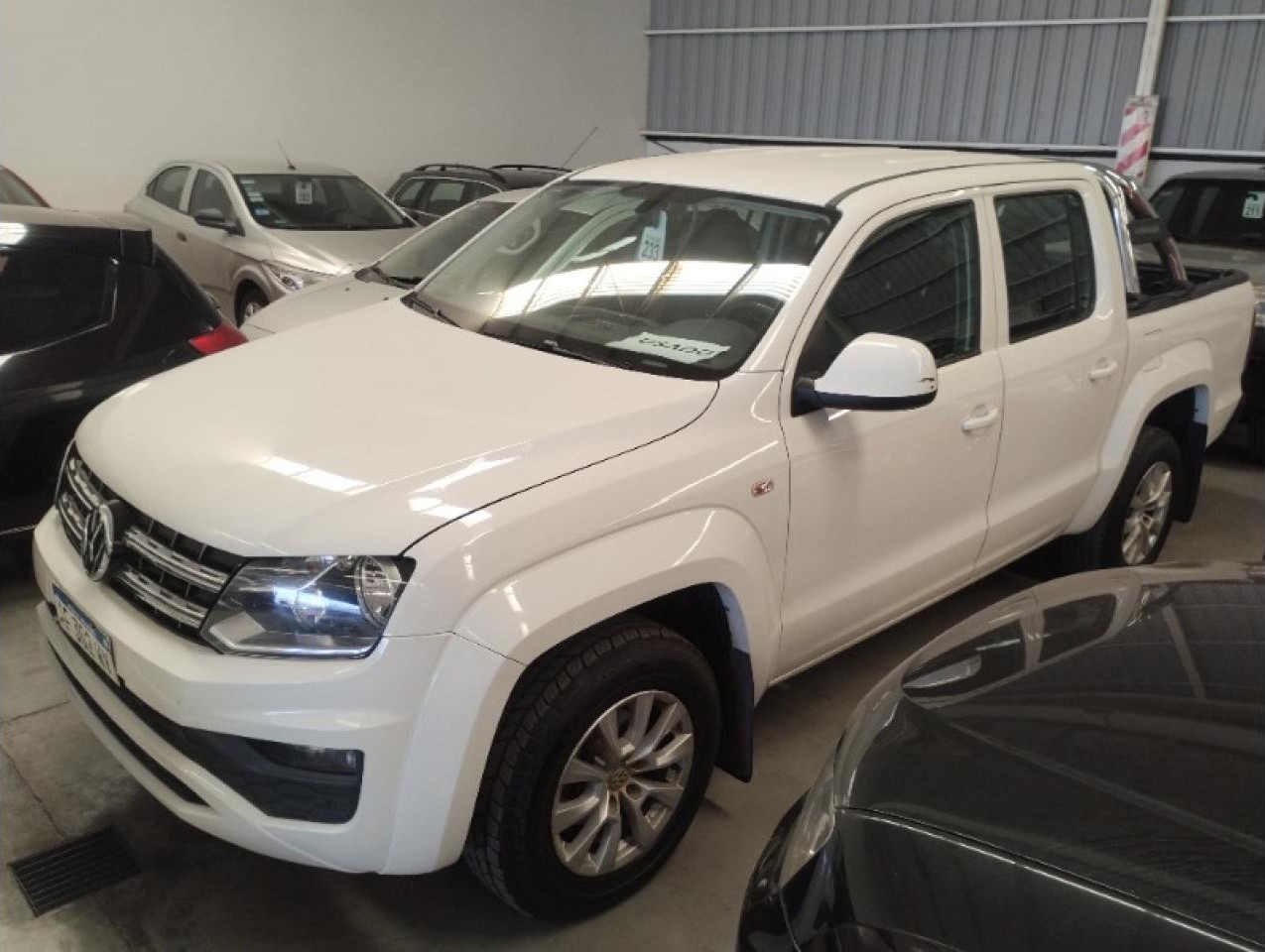 Volkswagen Amarok Comfortline 4x2 Aut 2.0l  Tdi 180 Cv Modelo 2022