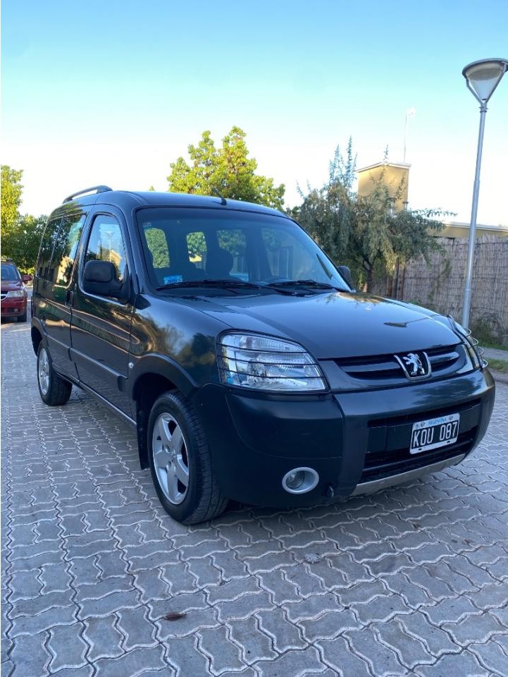 Peugeot Partner Patagonica 2011