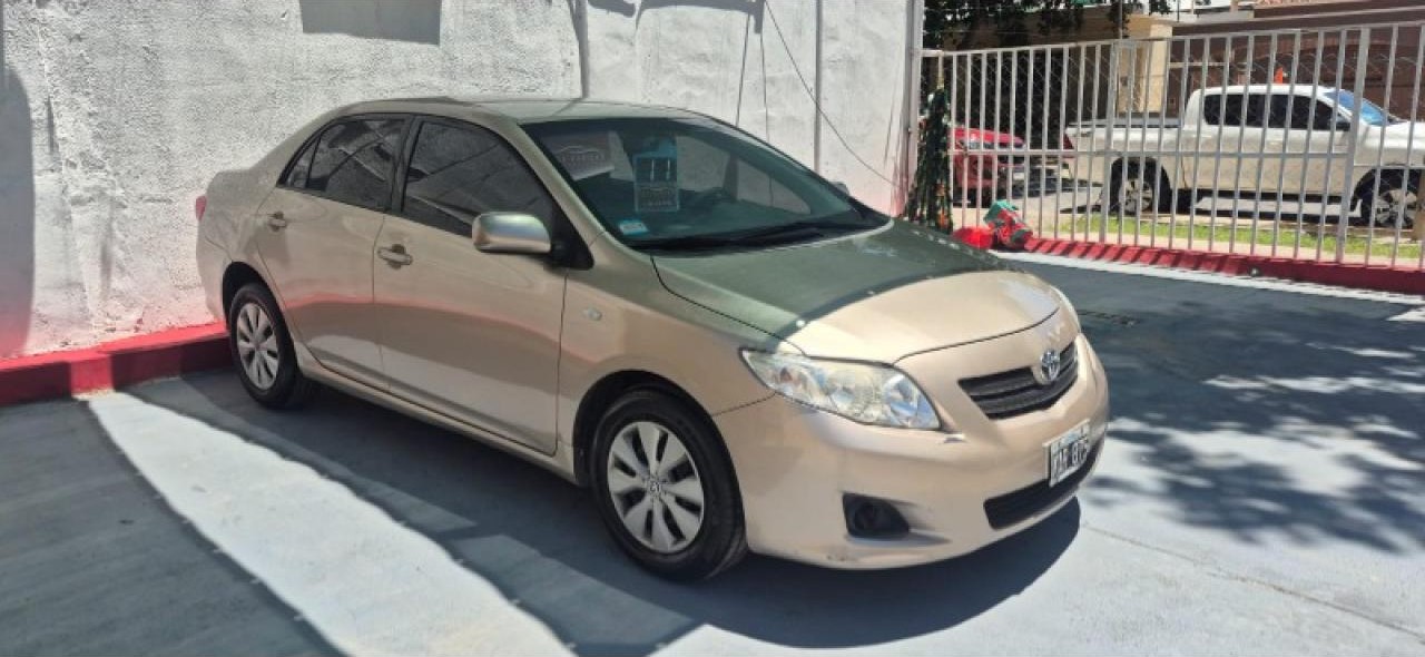 Toyota. Corolla Xli 2011 Automotores J&l Vargas Ventas Permuta Financiación Con Dni Crédito Prendarios Cuotas Fijas