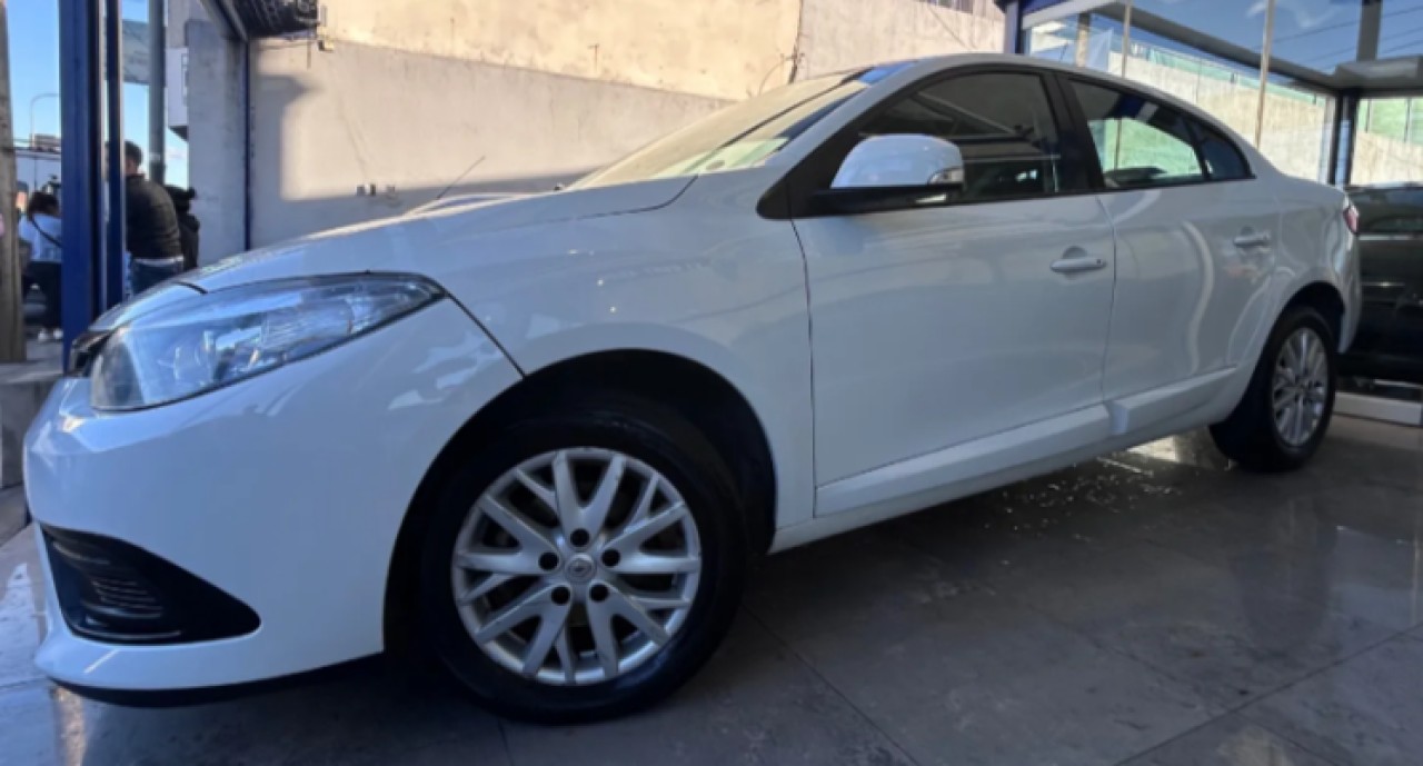 Renault Fluence Ph2 1.6 Dynamique Pack 4p