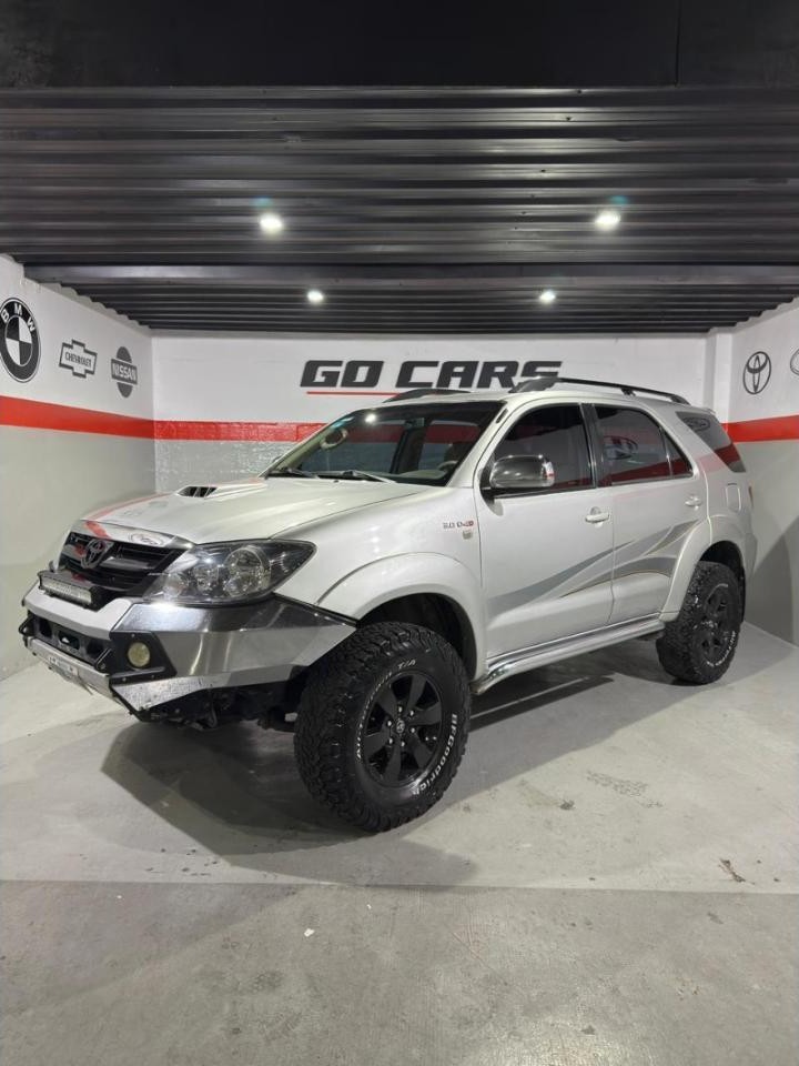 Toyota Hilux Sw4 At 4x4 Cuero 2007 Impecable