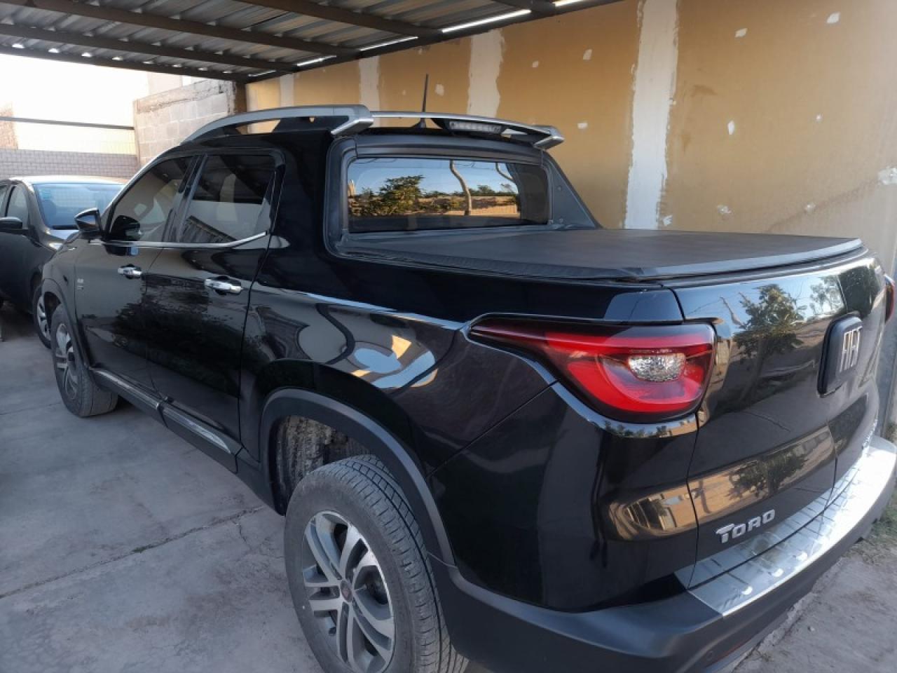 Fiat Toro Volcano 4x4 Automática 2017
