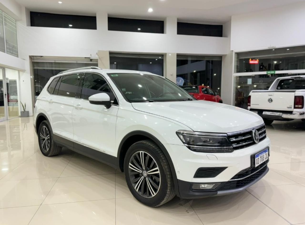 Volkswagen Tiguan Highline 2.0 4motion . Modelo 2019