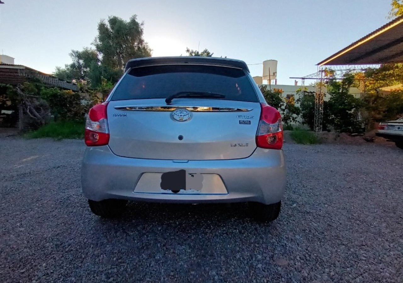 Toyota Etios 2013