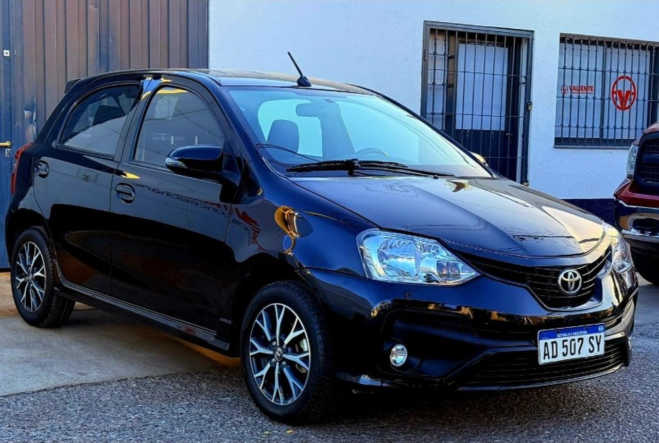 Toyota Etios Xls 2019 Permutas Financiación