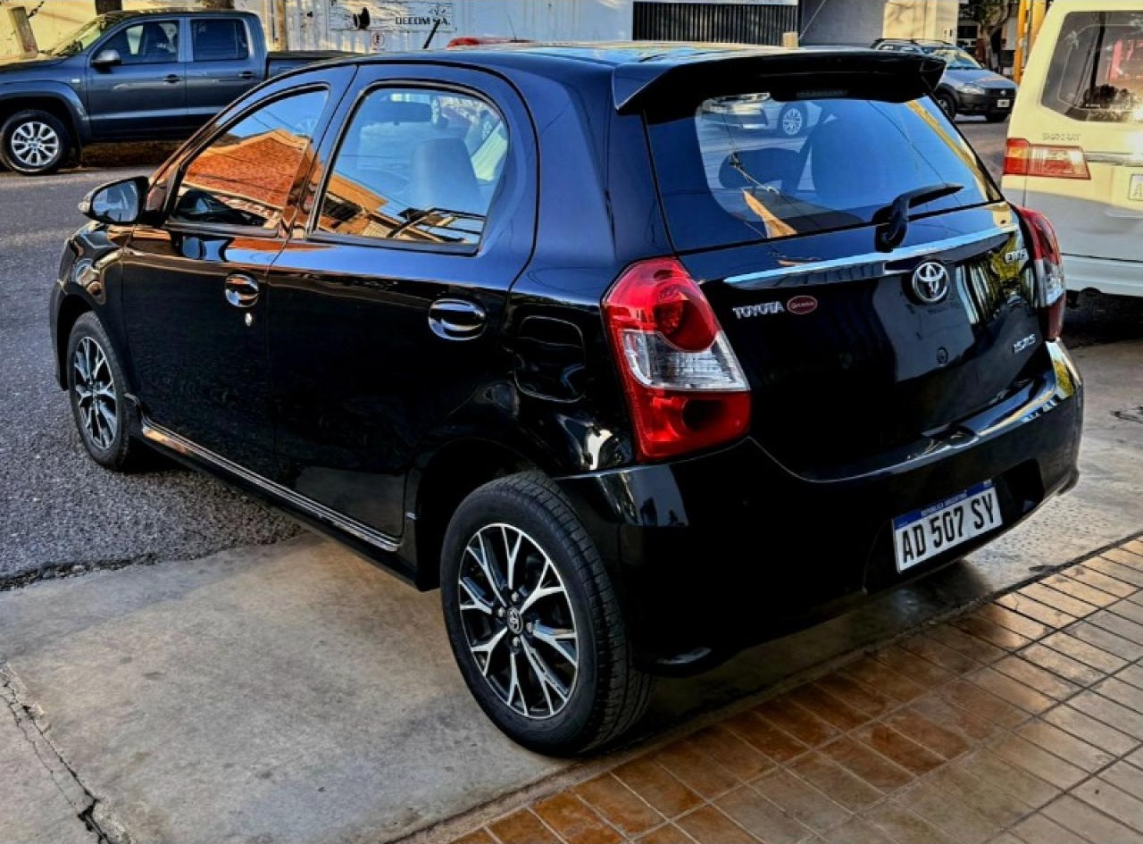 Miniatura 8