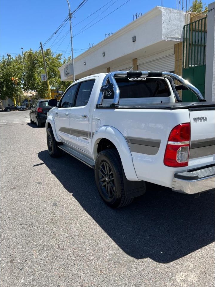 Toyota Hilux Srv Limited Cuero