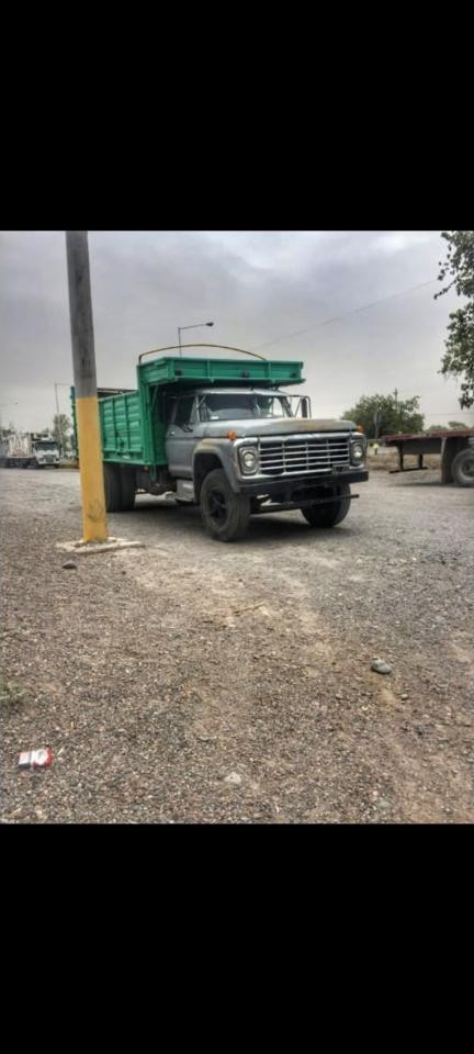 Camión Ford 7000 1982 Muy Buen Estado. Paletizado