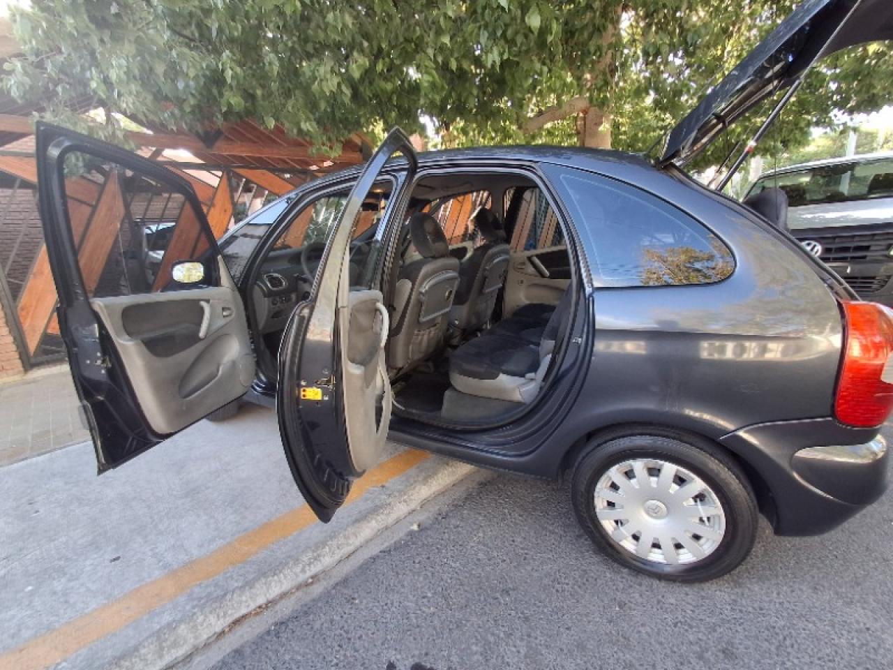 Miniatura 3
