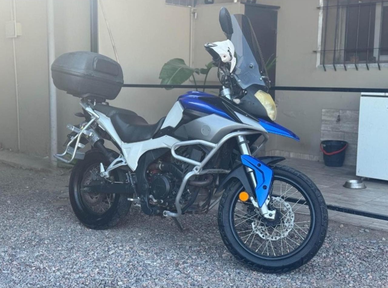 Impecable Corven 250 Cc Touring. Caja 6. Modelo 2015. $2.800.000