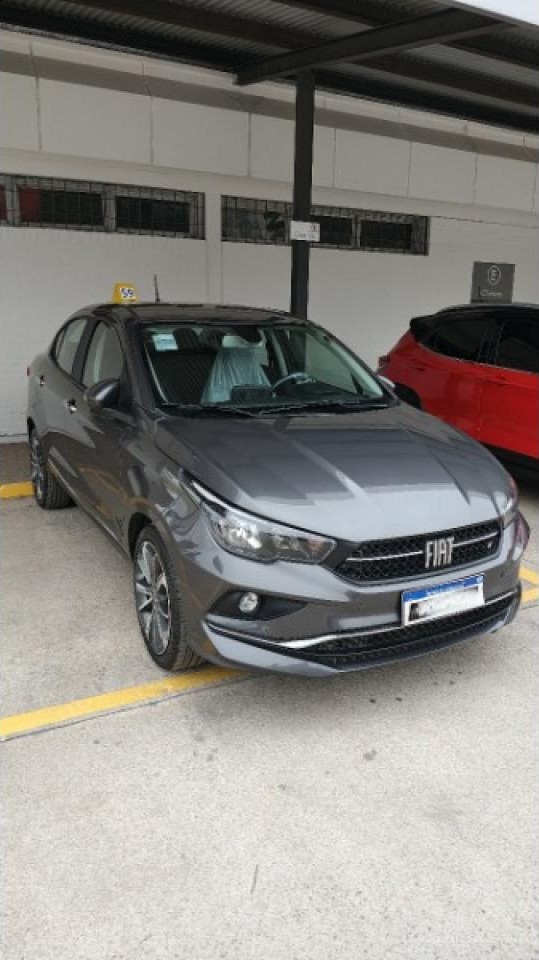 Fiat Cronos Precision 1.8 A/t