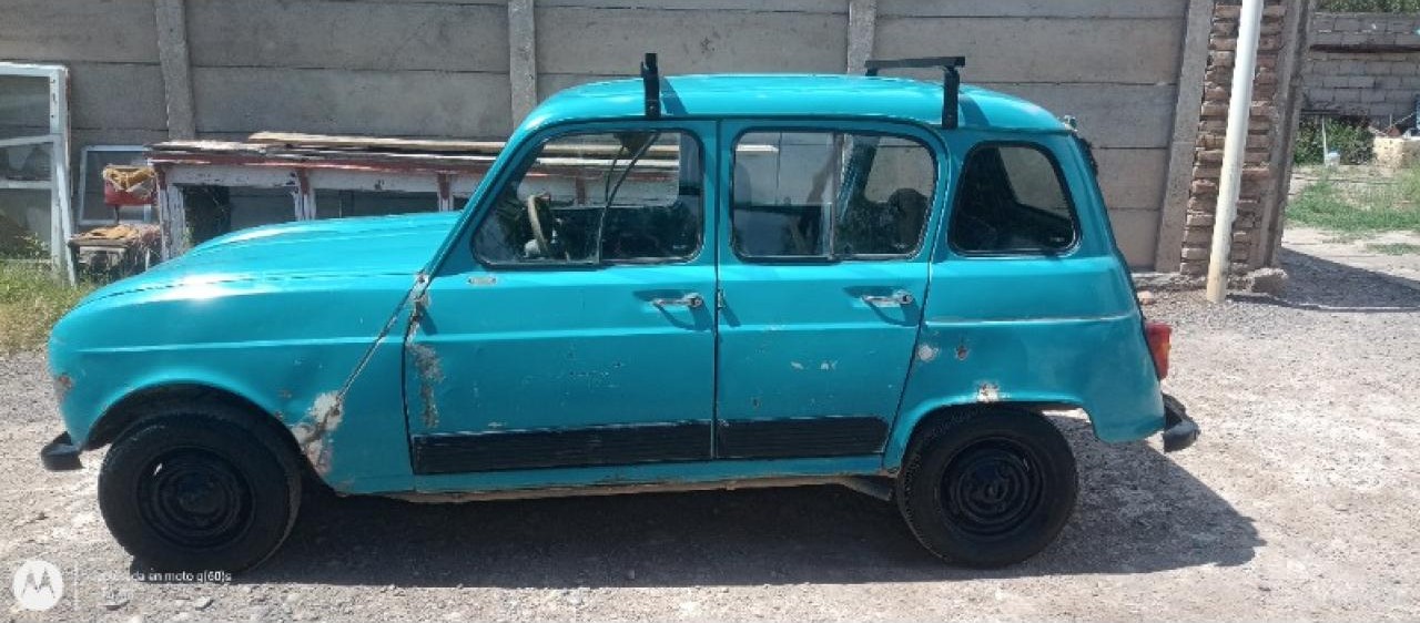 Renault R 4s