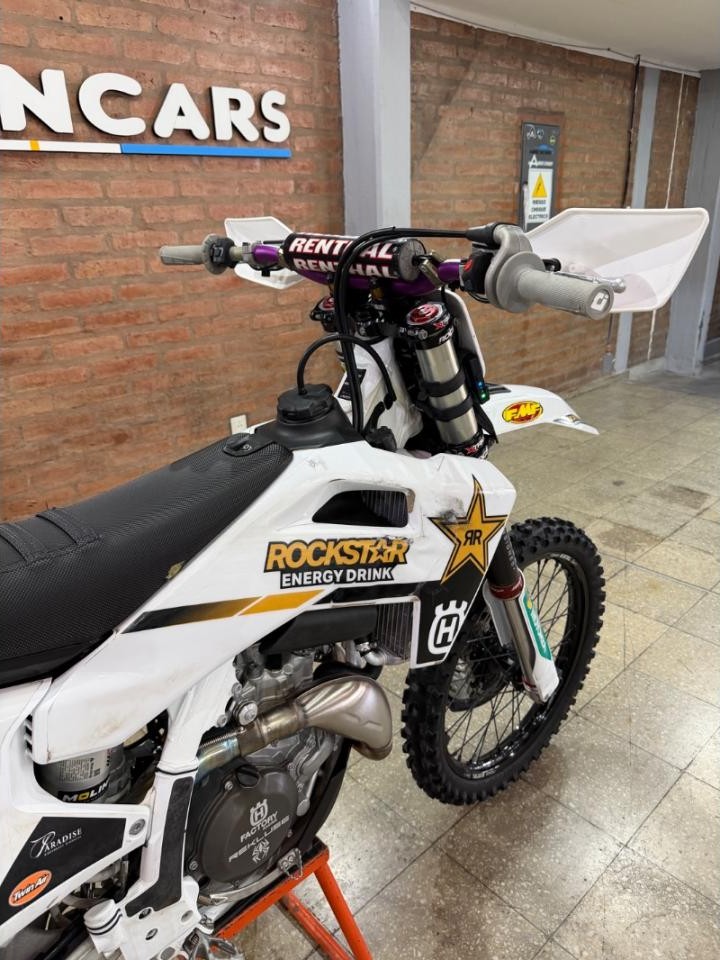 Miniatura 8